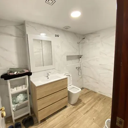 Guest house Zhenyu *