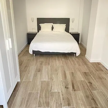 Zhenyu Barcelona